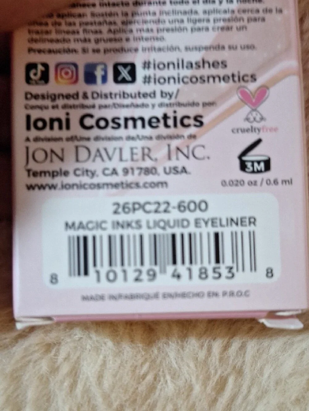 IONI Black Pink Liquid Eyeliner - Smooth Precise Application..BLACK